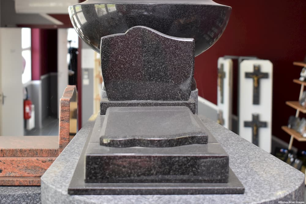 Monument pompes funebres abraham